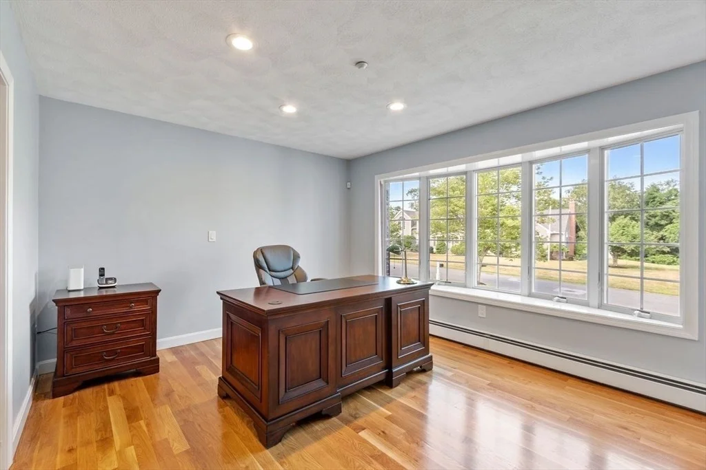 Photo of 14 Lakeview Ave