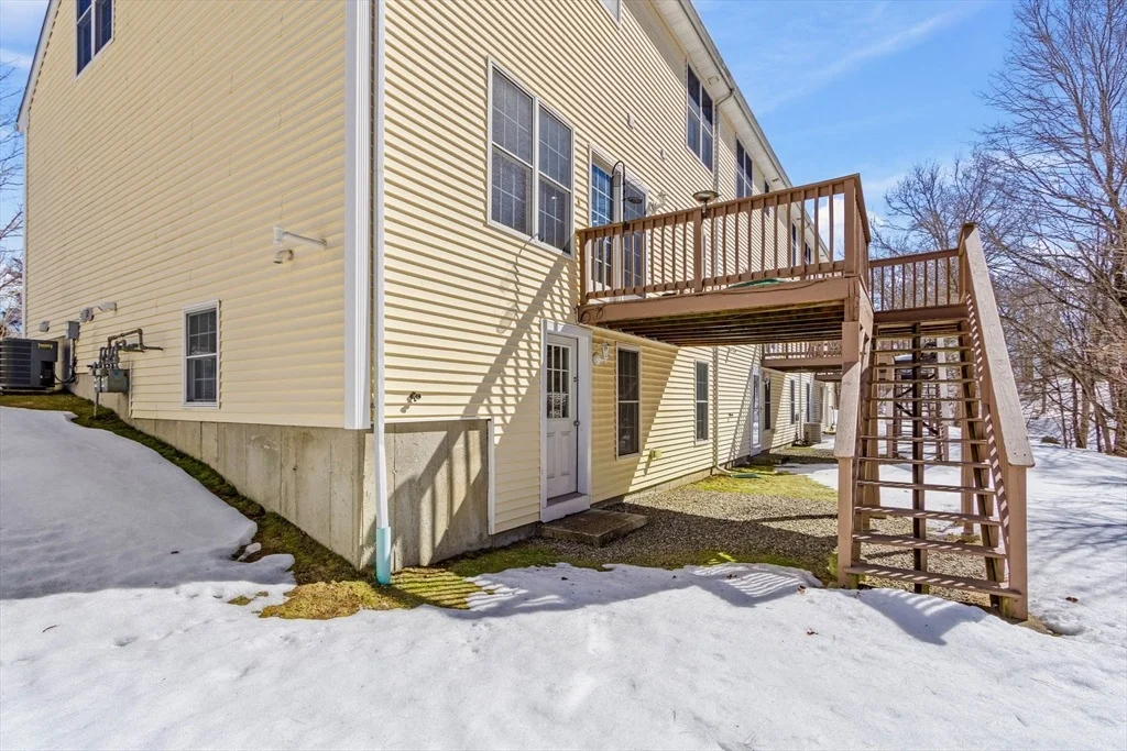 Photo of Unit 51 at 51 Knowlton Circle