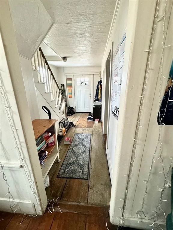 Photo of 91 Meadow St