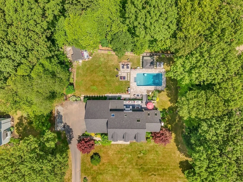 Photo of 25 Howe St
