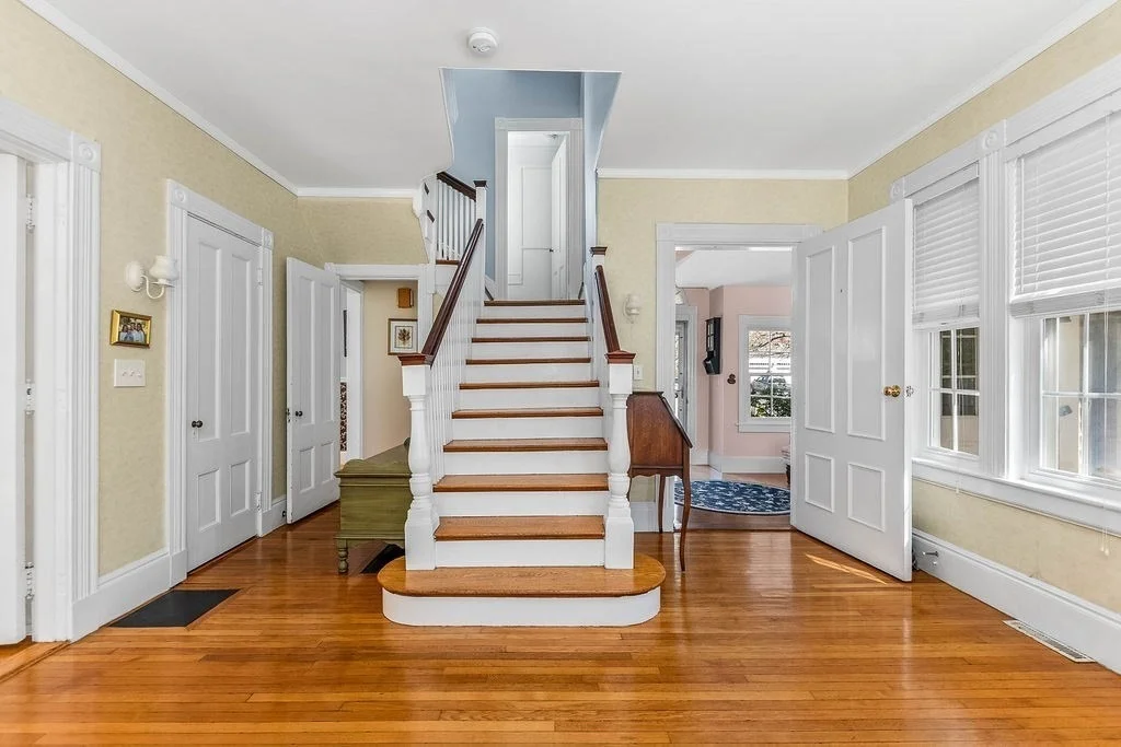 Photo of 180 Walnut St