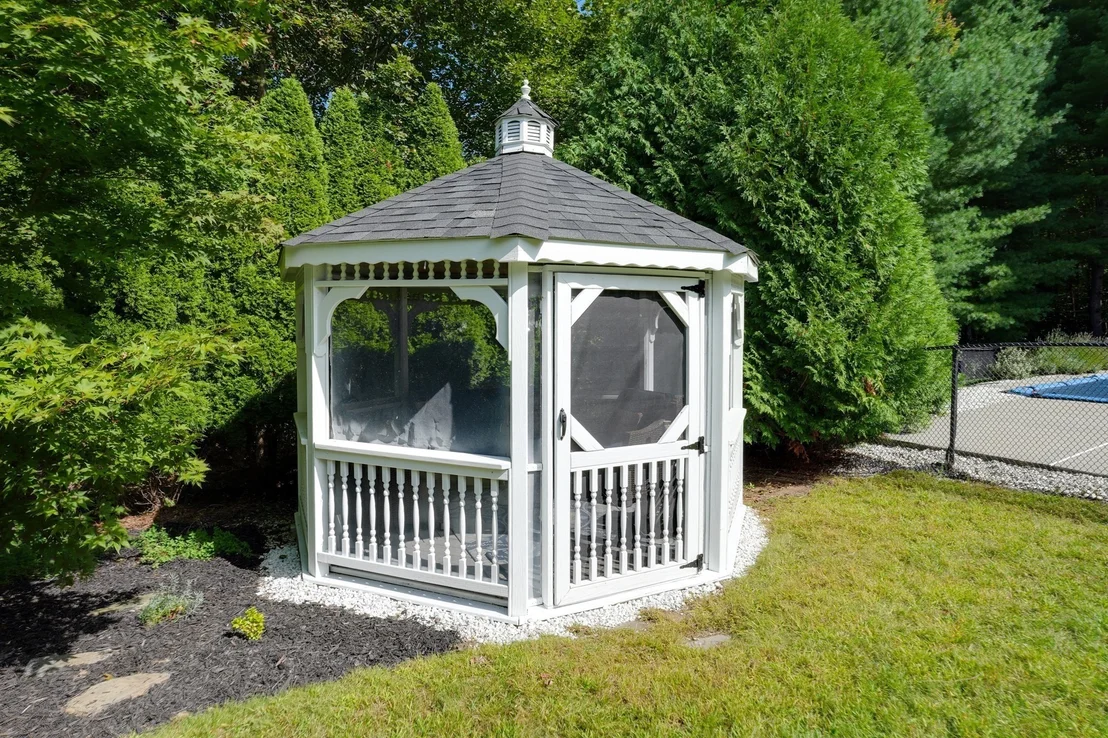 Photo of 5 Carruth Dr