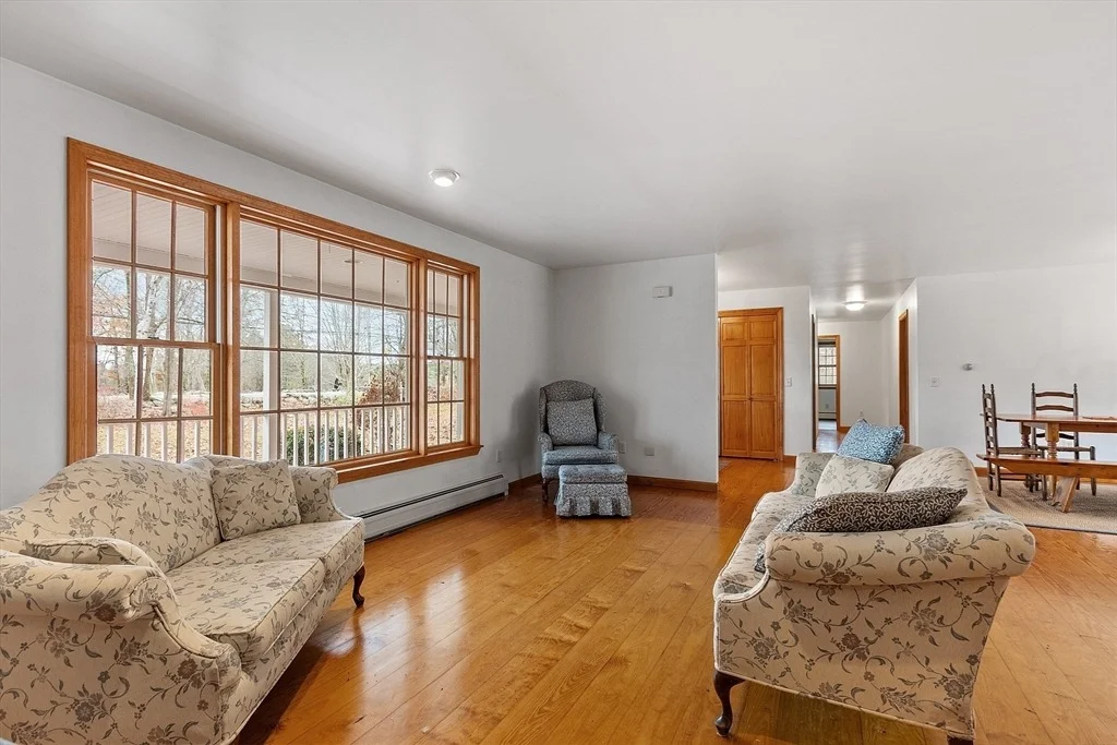 Photo of 2978 Chestnut Hill Ave