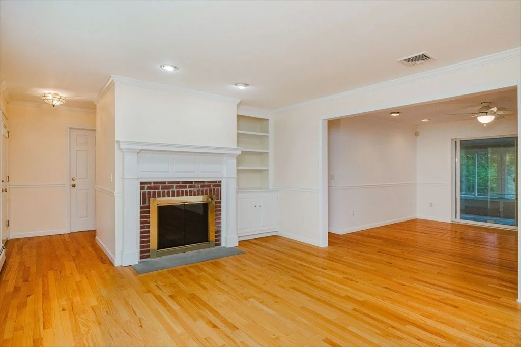 Photo of 275 Summer St