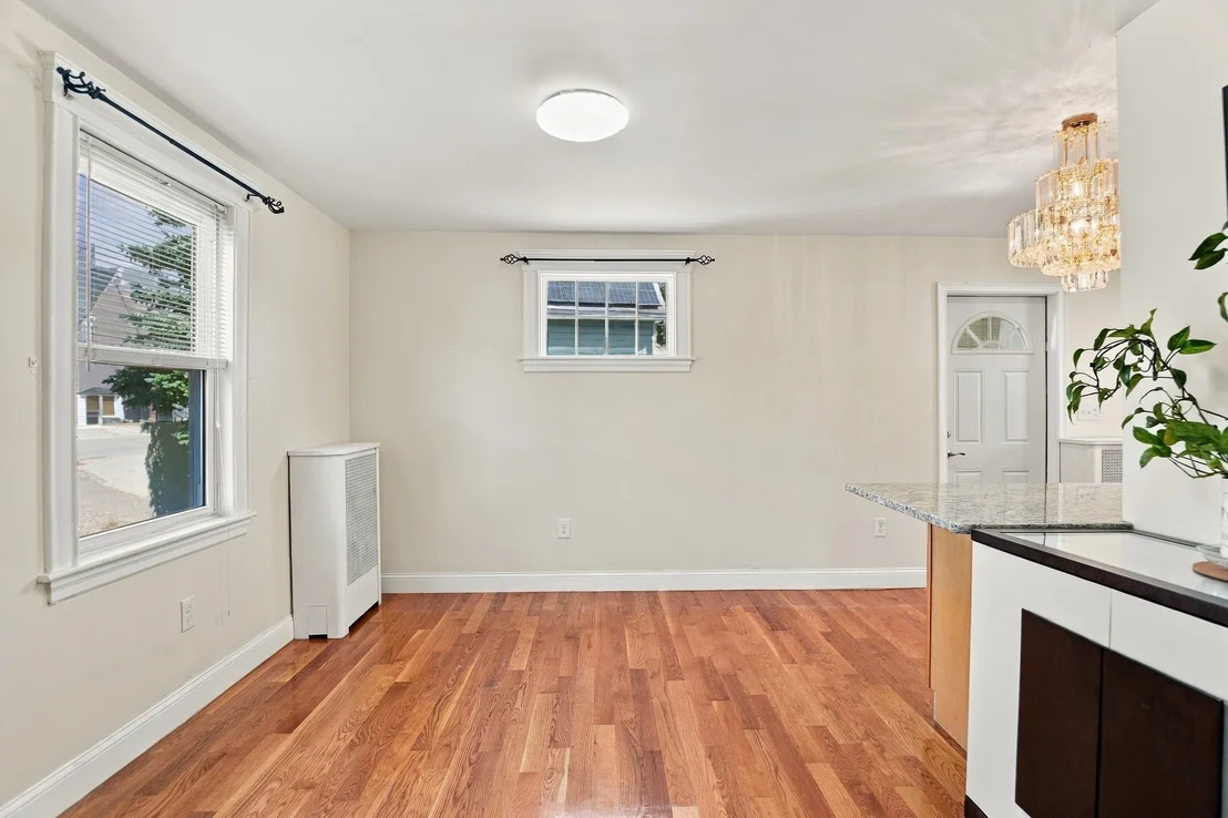 Photo of 7 Geneva Avenue