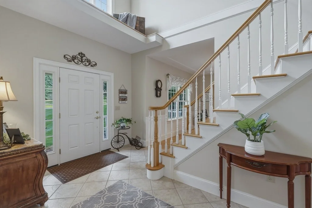 Photo of 2 Bayberry Ln