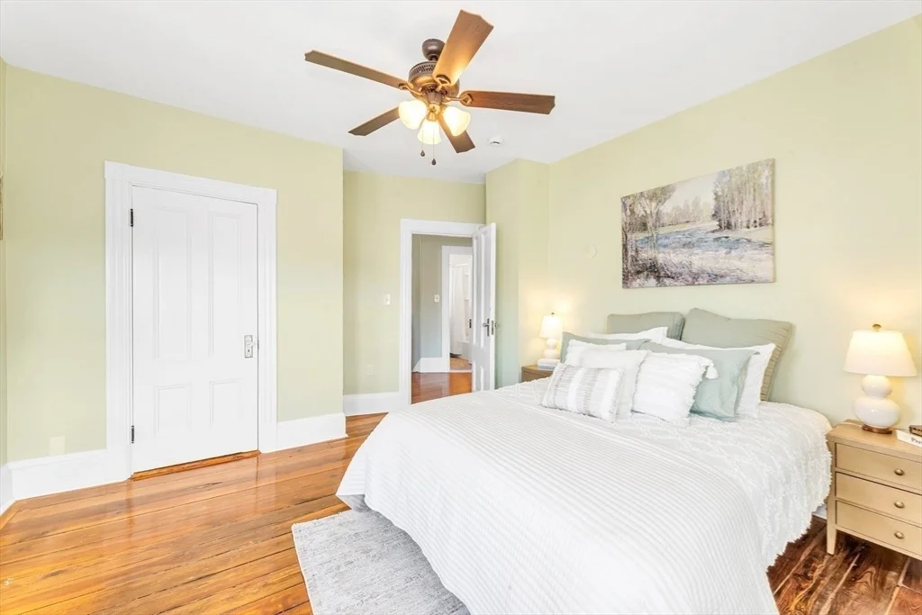 Photo of 15 Reddy Ave