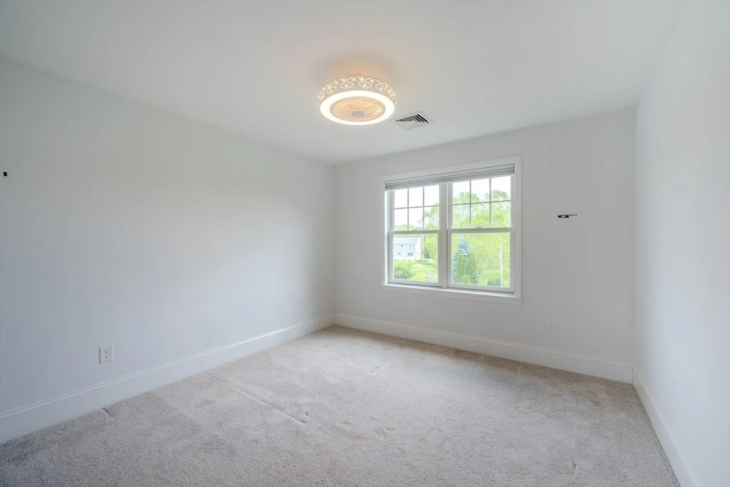 Photo of 72 Pratt Ave