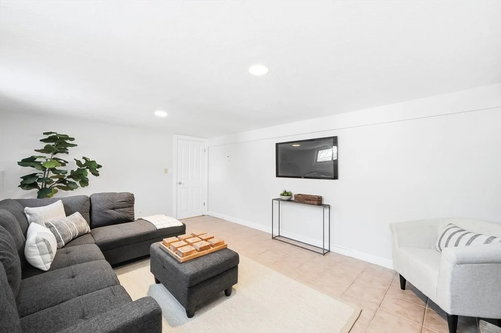 Photo of 10 Trinity Rd