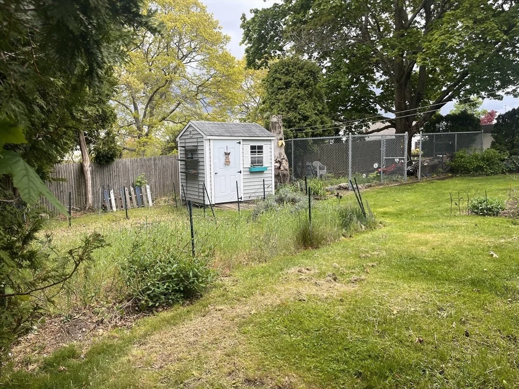 Photo of 12 Willow Tree Rd