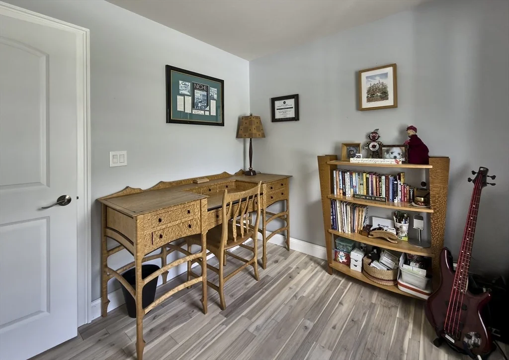 Photo of 210 Bailey Road