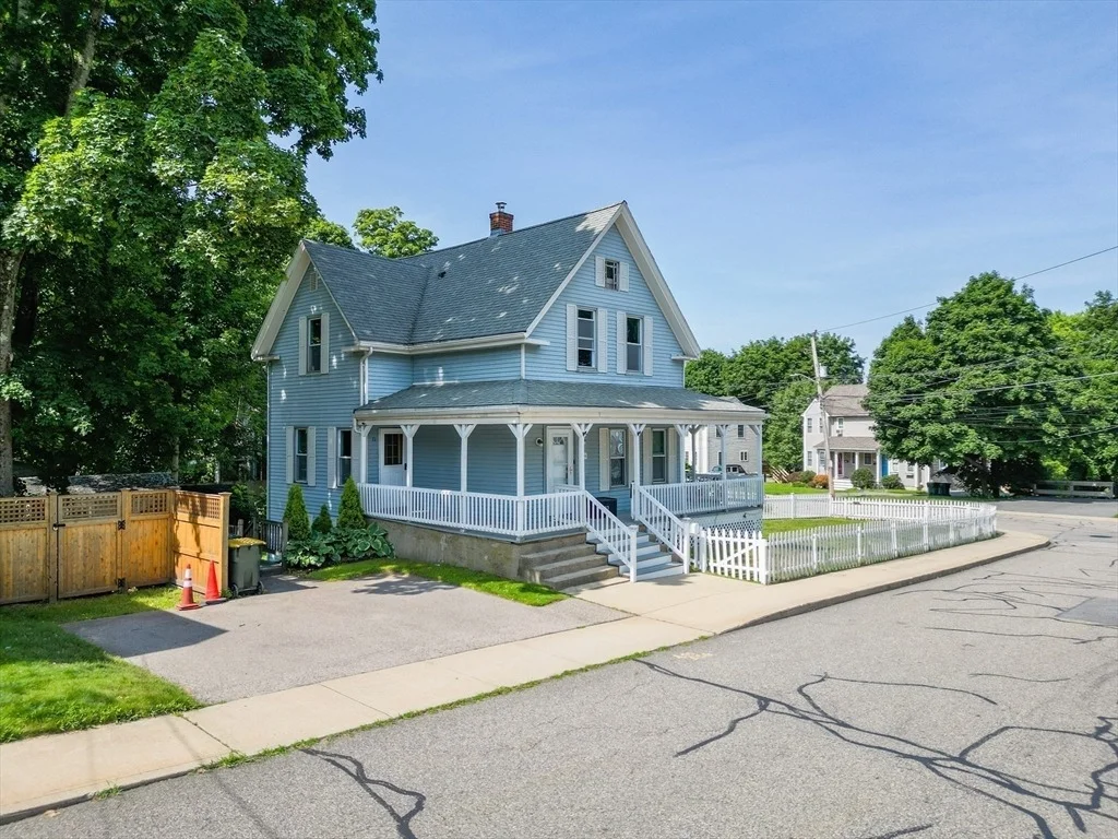 Photo of 204 School Street