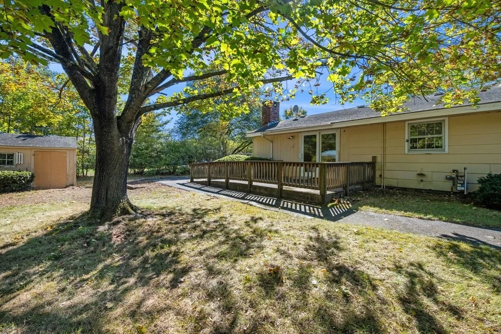 Photo of 8 Intervale Ave