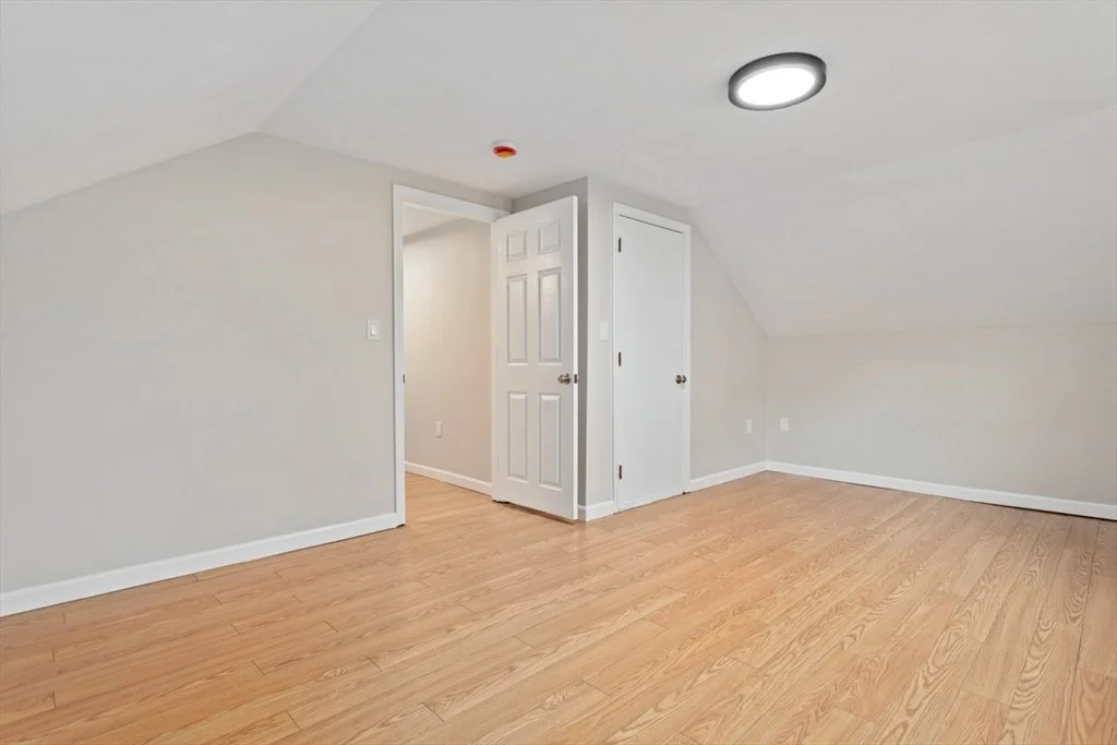 Photo of 50 Shawmut St