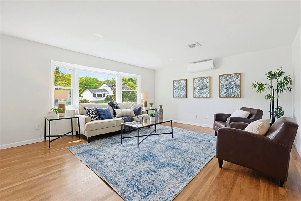 Photo of 37 Temi Rd