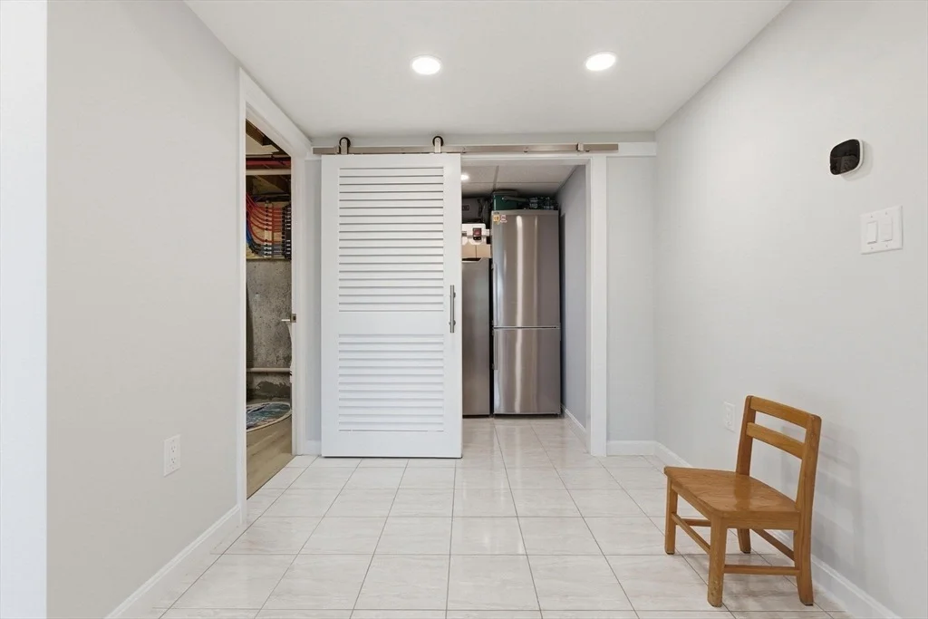 Photo of 66 Phillips Cir
