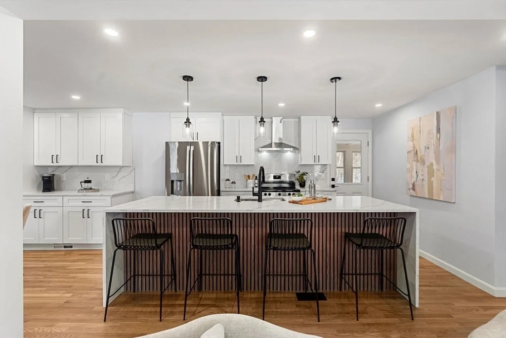 Photo of 378 Linebrook Road