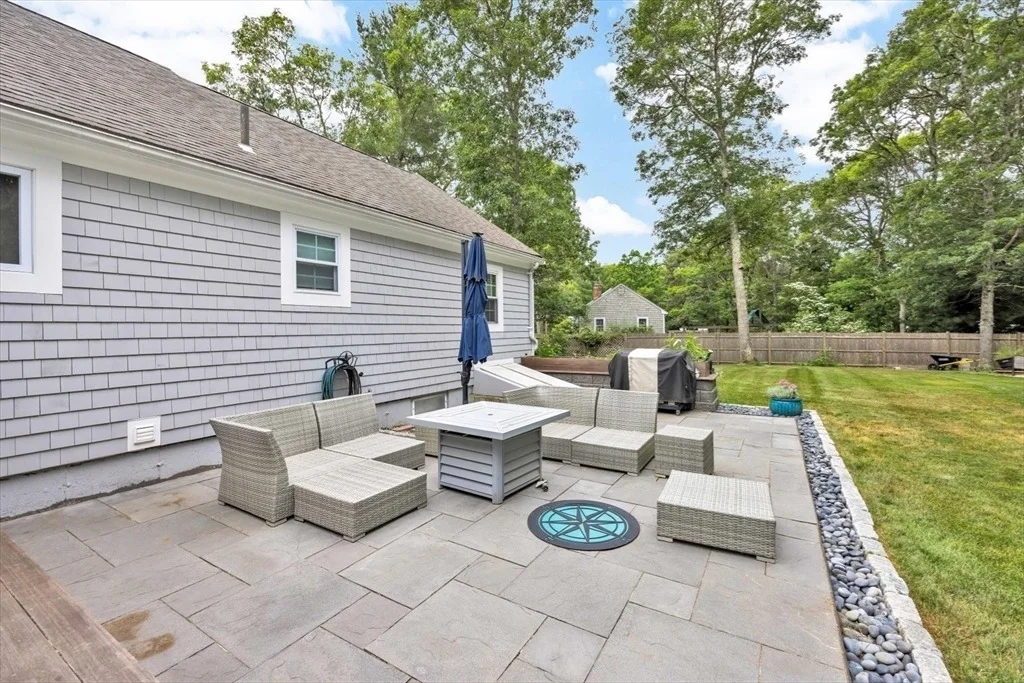 Photo of 16 Pine View Dr