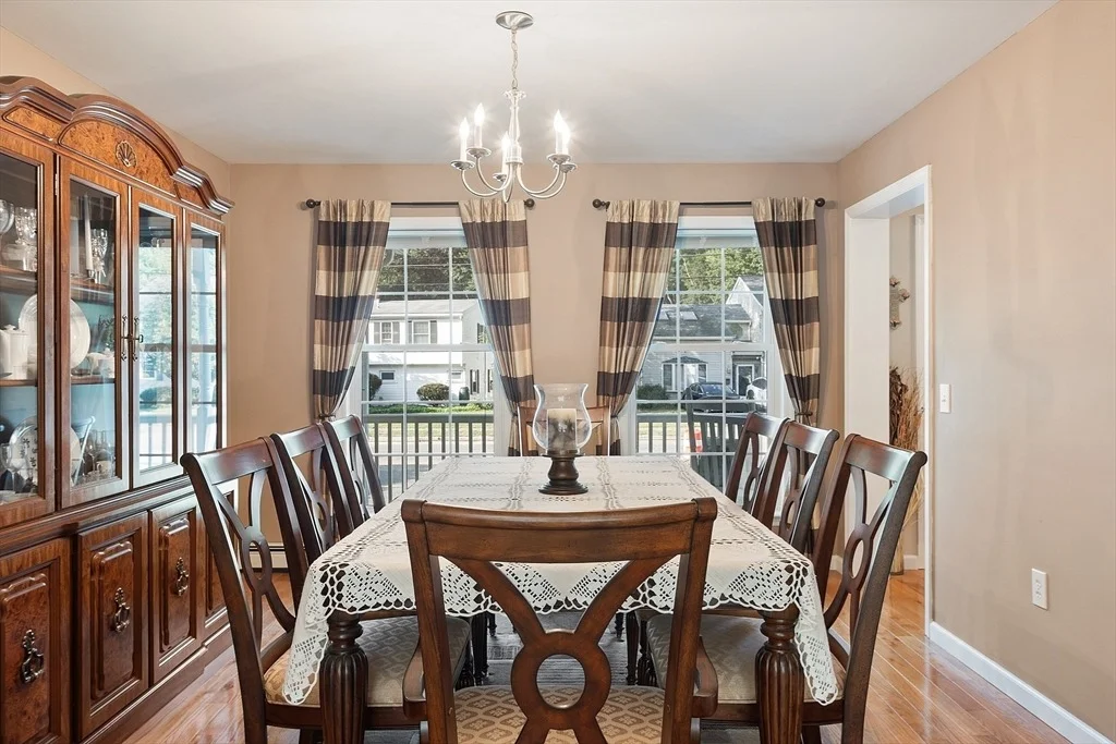 Photo of 27 Hardwick Rd