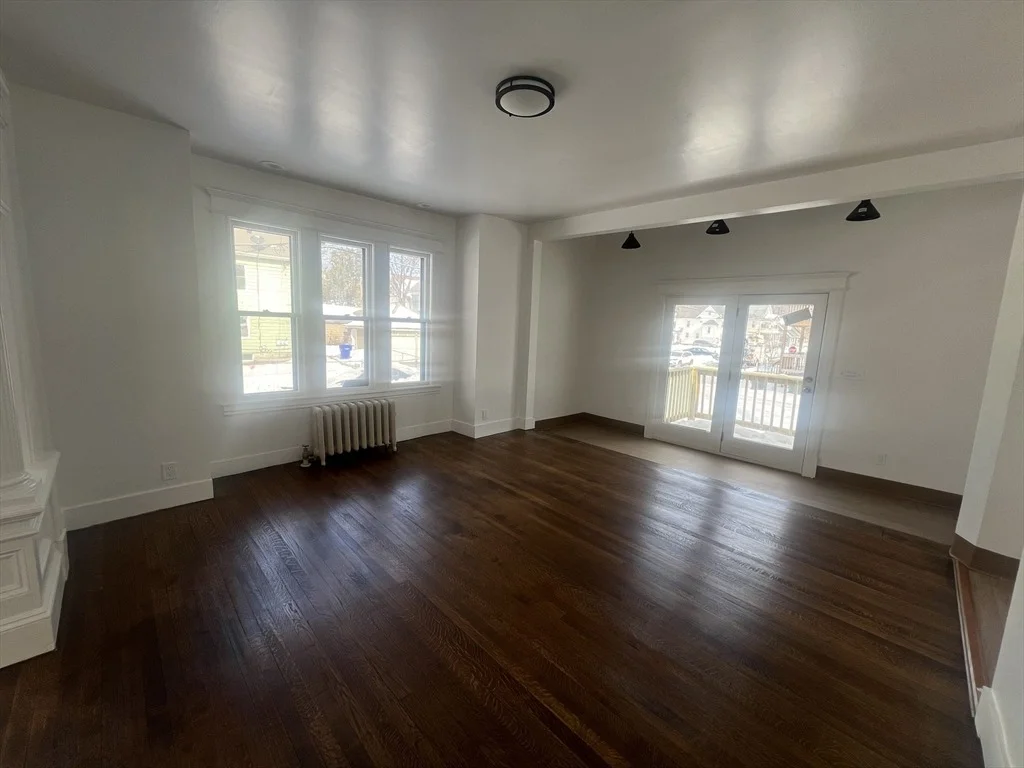 Photo of 89 Bristol St