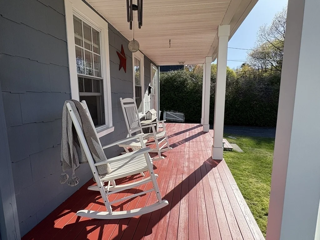 Photo of 9 Ray Ave