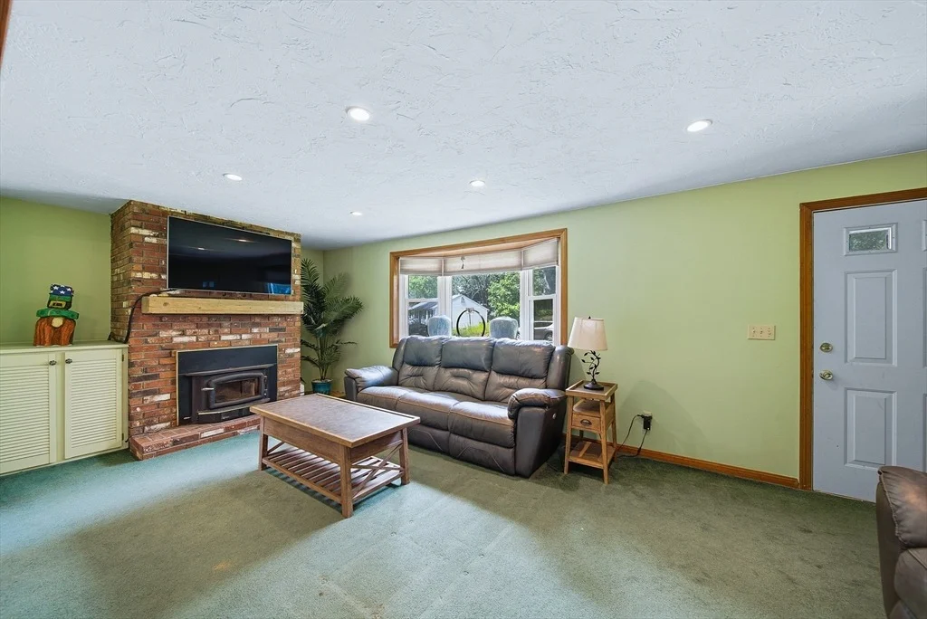 Photo of 2 Birch St
