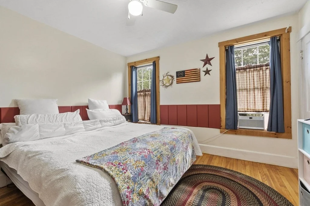 Photo of 27 Cedar St