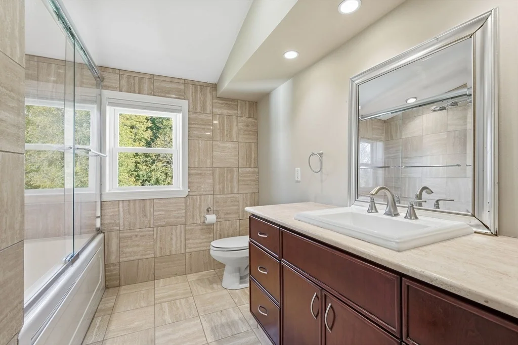 Photo of 50 Overlook Dr