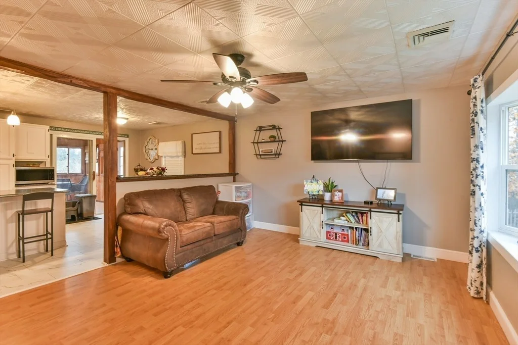 Photo of 120 Lakeside Ave