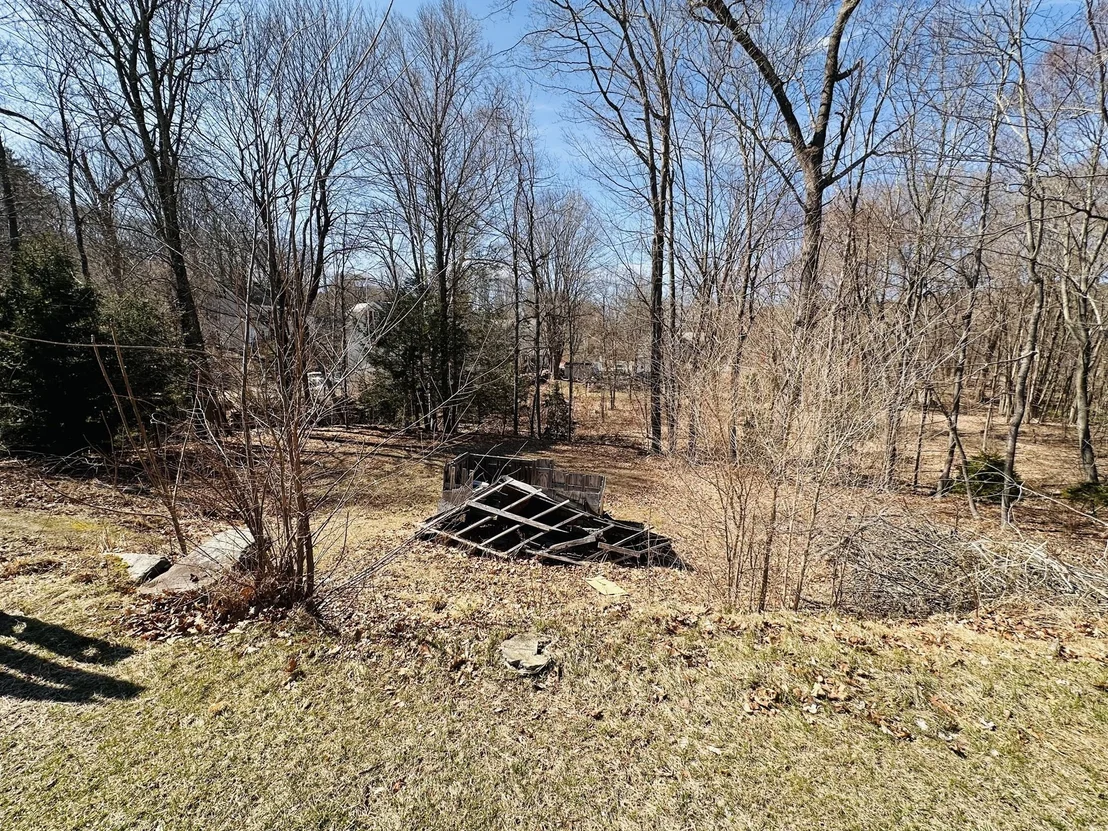 Photo of 44 Comins Pond Rd