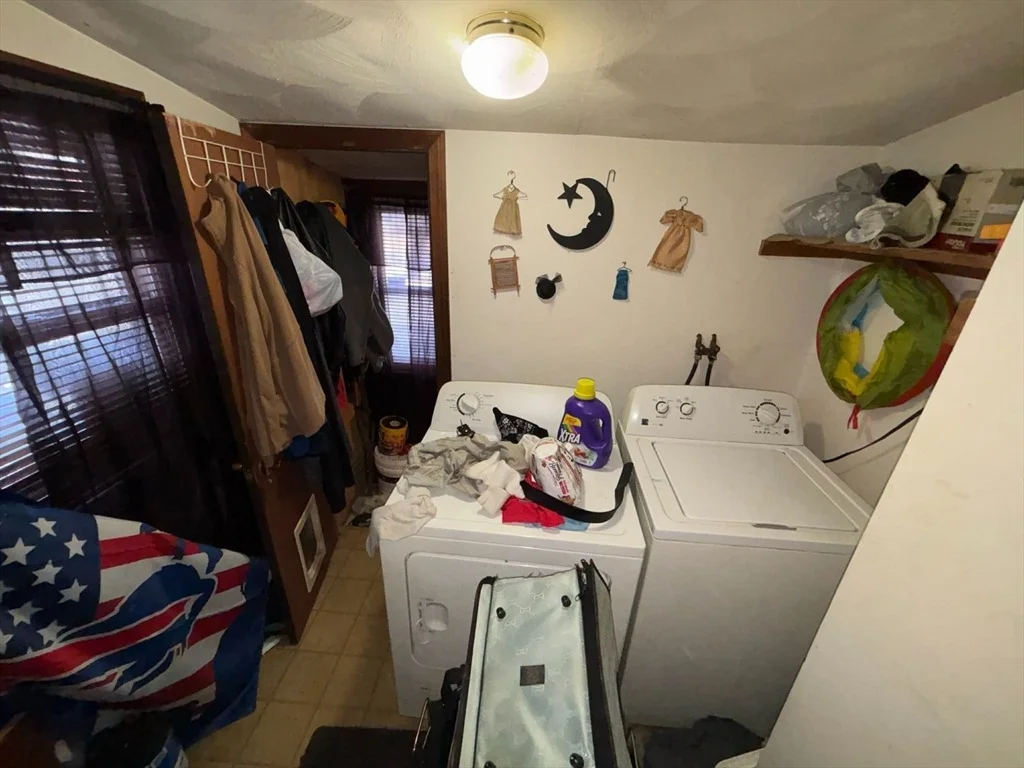 Photo of 11 Rolf Ave