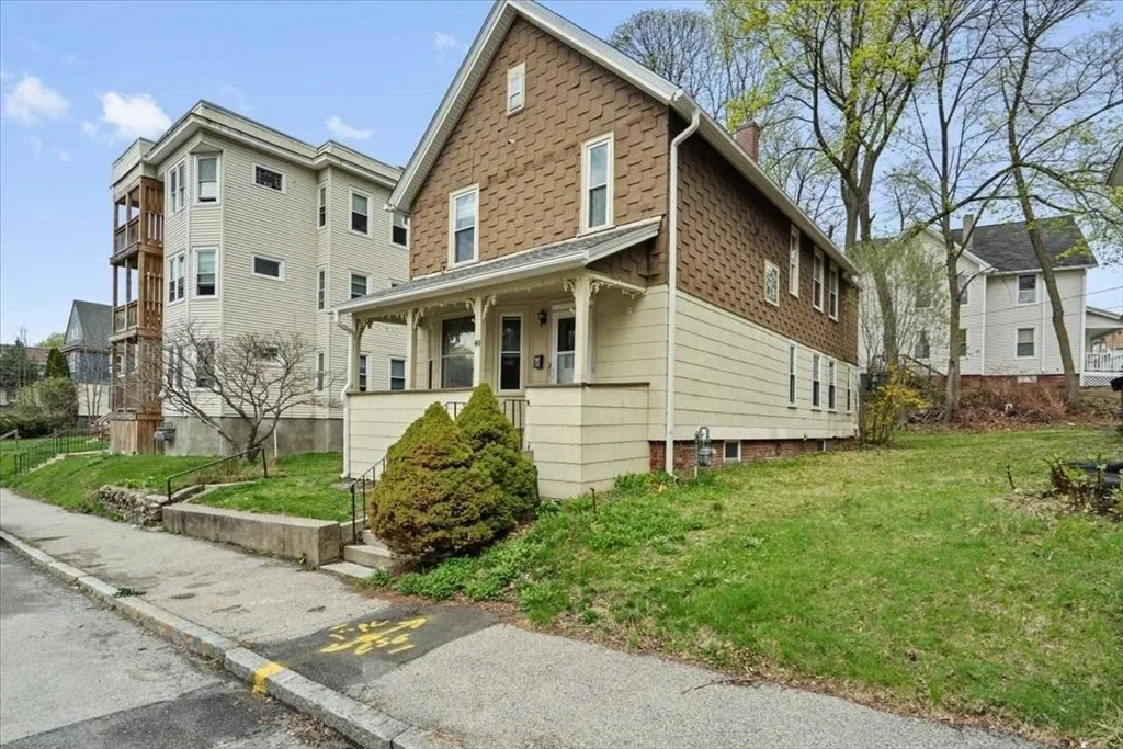 Photo of 40 Duxbury Rd