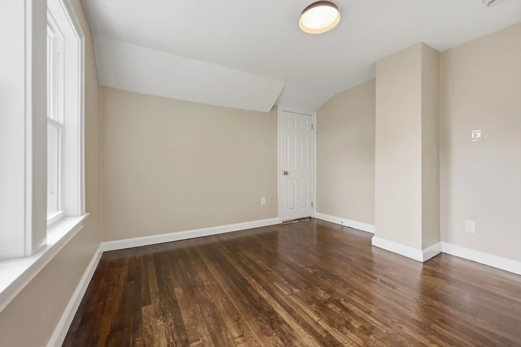 Photo of 365 Lake Avenue