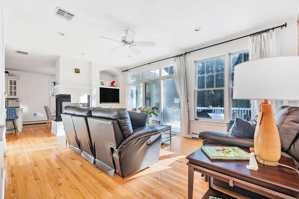 Photo of 16 Bridlefield Lane