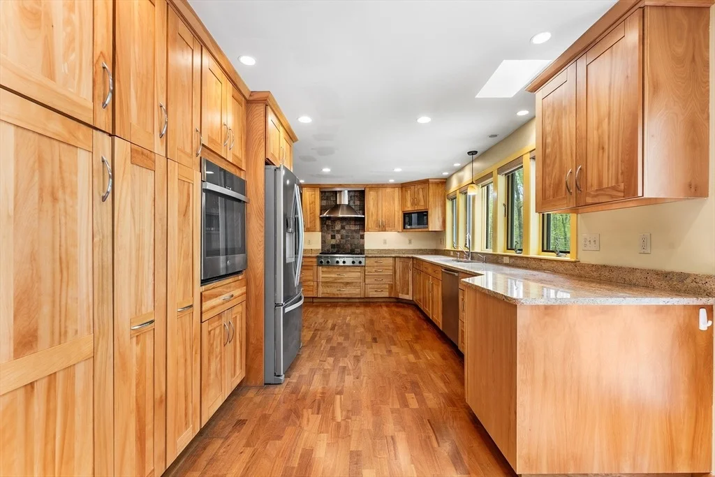 Photo of 320 Nagog Hill Rd