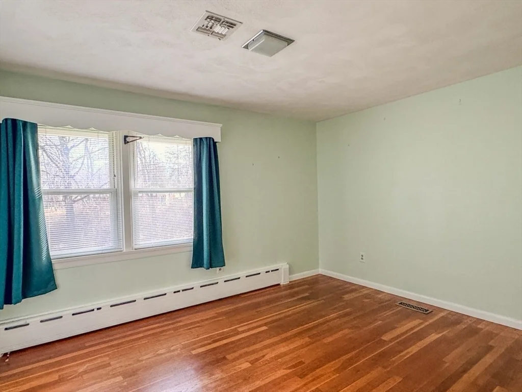 Photo of 74 Petty Plain Road