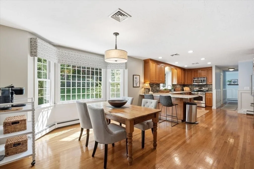 Photo of 2 Blackthorne Lane