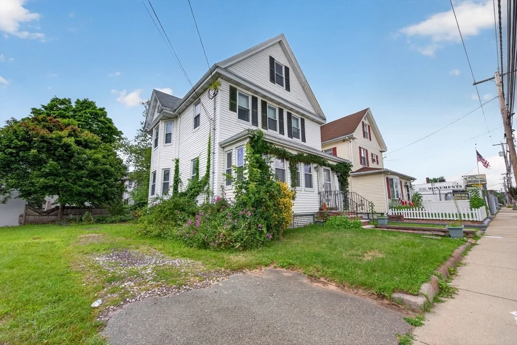 Photo of 156 Broadway