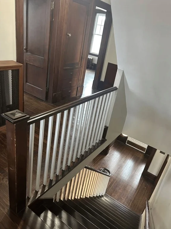 Photo of 122 Bellevue Ave