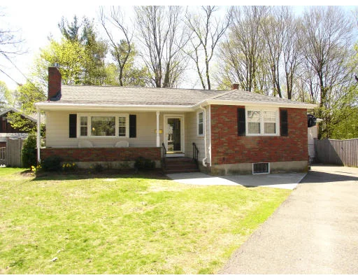 Photo of 15 Raynes Rd