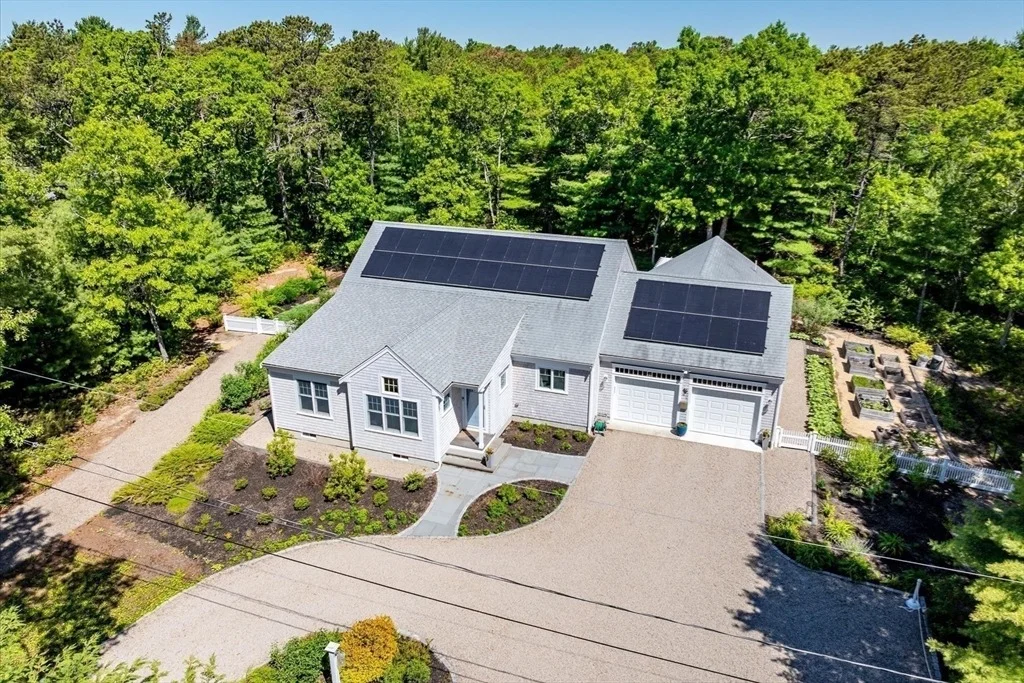 Photo of 236 Pine Ridge Road