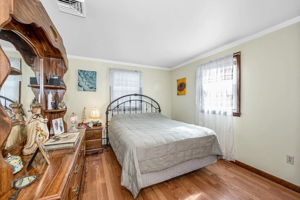 Photo of 439 Butman Road
