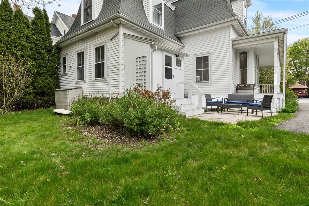 Photo of 204 Washington Street