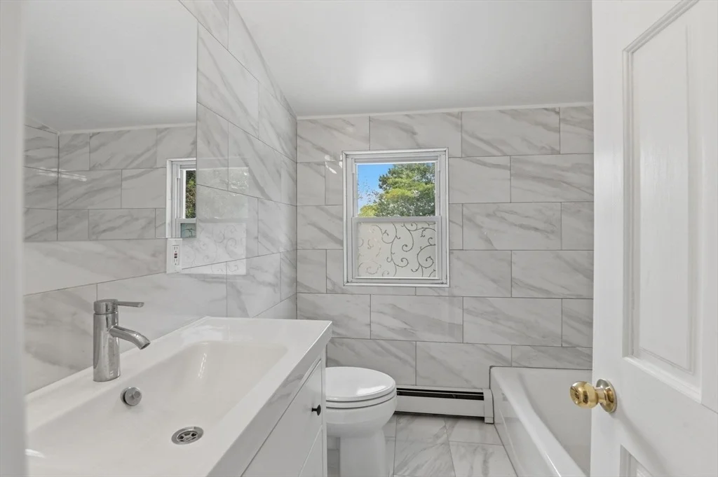 Photo of 63 Dickerman Ln