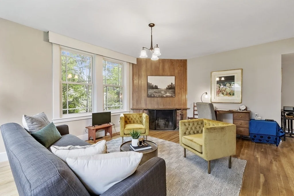 Photo of 14 Thoreau Street