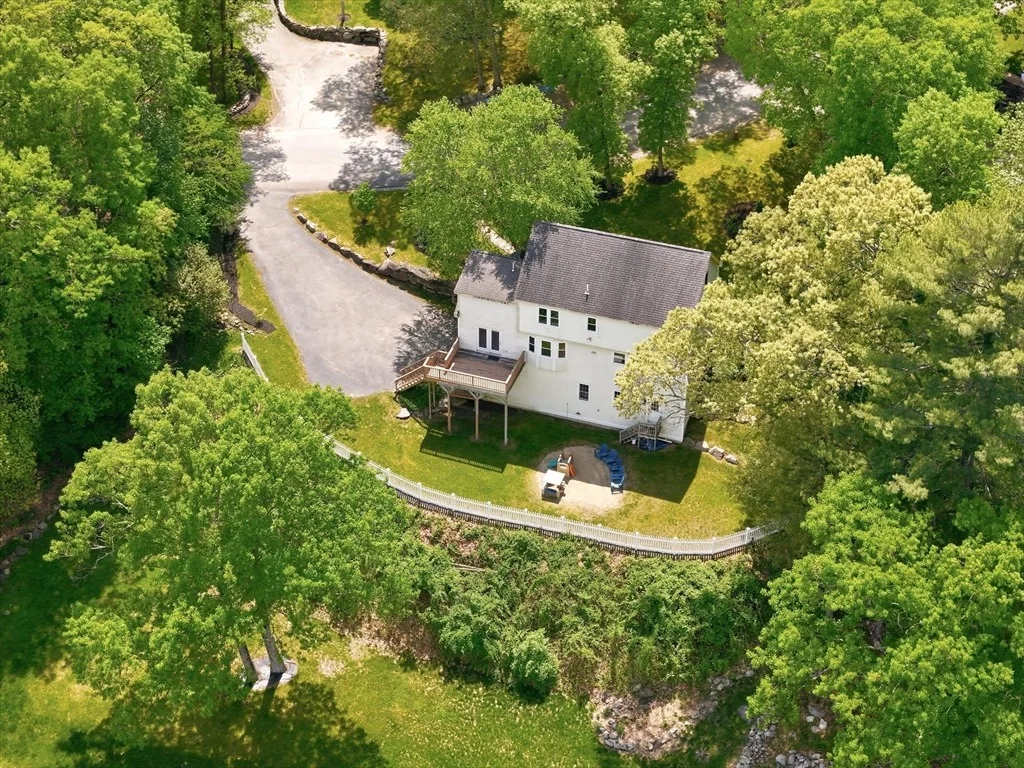 Photo of 26 Long Hill Rd