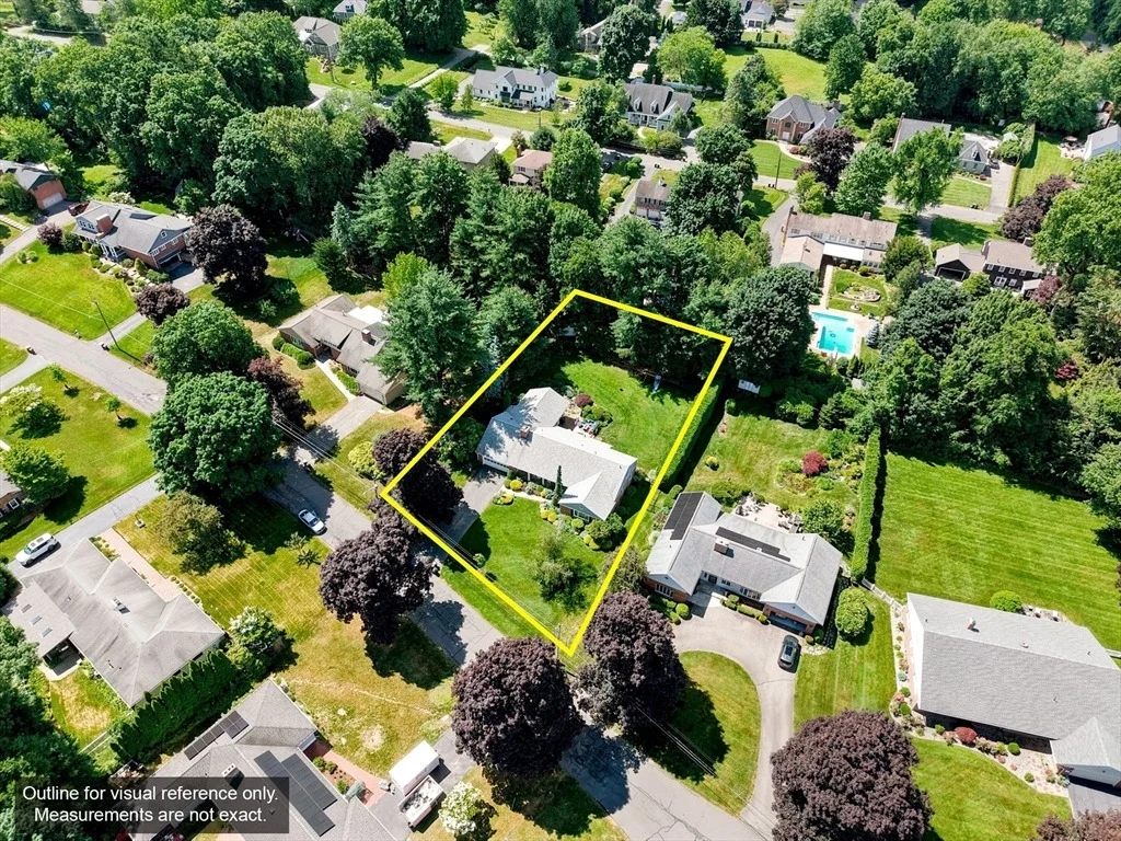 Photo of 93 Wheel Meadow Dr