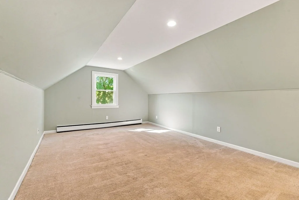 Photo of 331 Valley View Dr