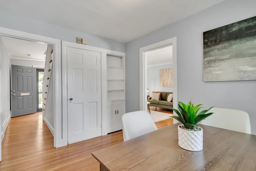 Photo of 16 Roundwood Rd