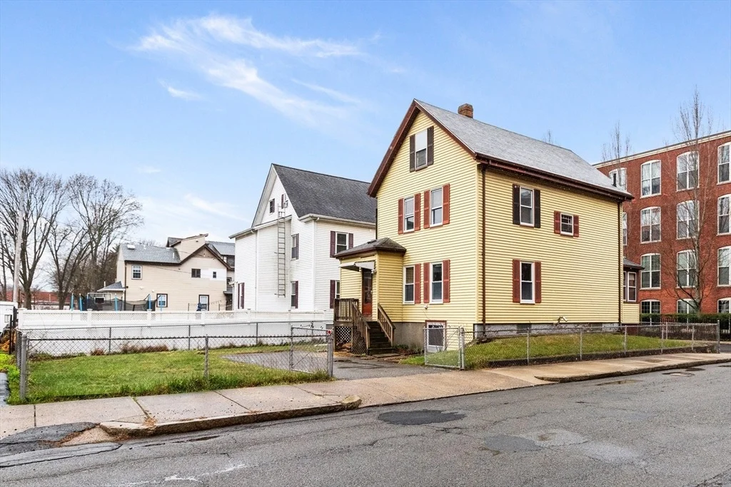 Photo of 16 Lake St